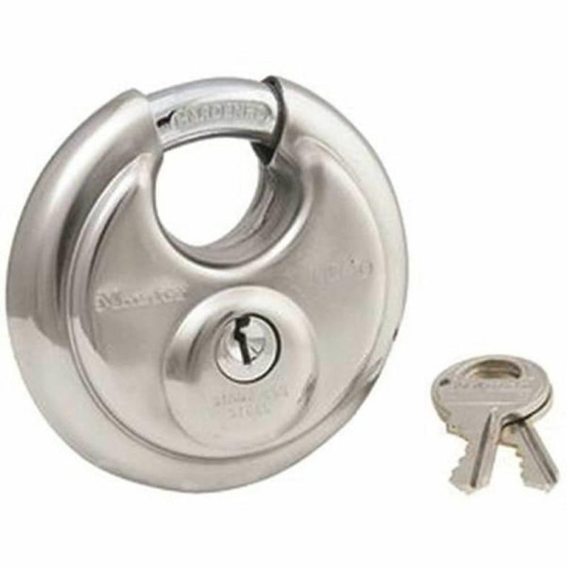 Outdoor Shrouded Padlock With Key